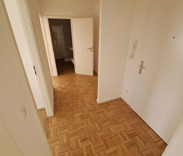 Helle 2-Zimmer-Wohnung in zentraler Lage von Neuperlach - Photo 1