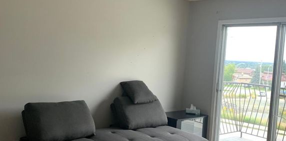 Appartement 3 1/2 à Louer - Photo 2