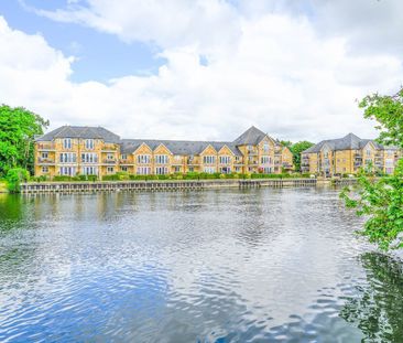 Swan Walk, Shepperton, TW17 - Photo 3