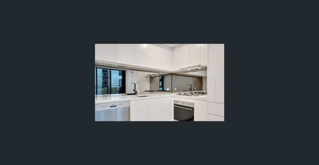 Stylish Modern apartment in South Melbourne - Photo 1