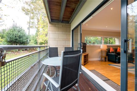 3 bedroom apartment to rent - Photo 4