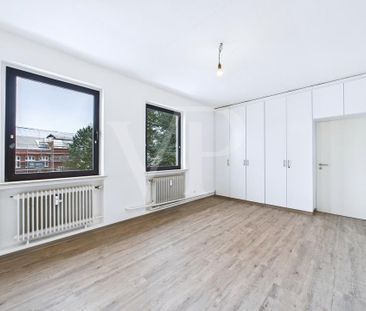 Großzügige und moderne Dachgeschosswohnung im Herzen von Emden - Photo 3