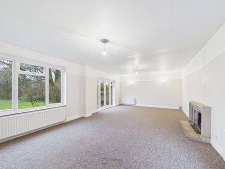 4 bedroom detached house to rent - Photo 2