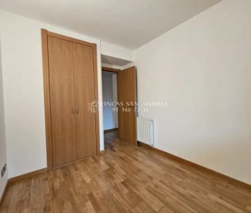 Piso en alquiler en Carrer d'Antoni Puigvert - Foto 2