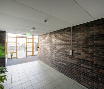 Te huur: Appartement Marga Klompéhof in Almere - Photo 4