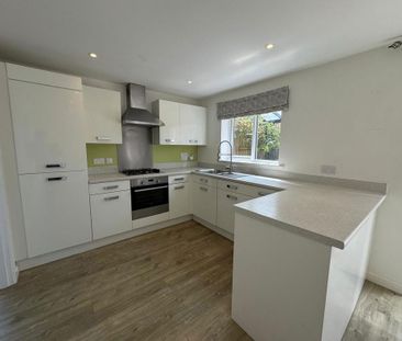 3 bedroom detached house to rent - Photo 6