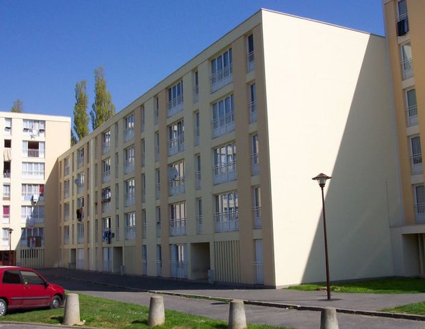 Appartement T3 à Saint quentin - Photo 1