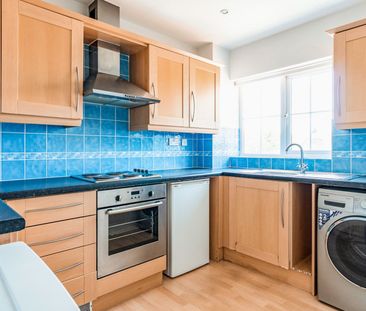 2 bedroom apartment to rent Walker Place, Hamble, Southampton, SO31 - Photo 5