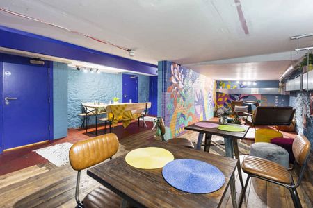 Gold Studio - Photo 3