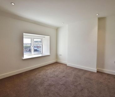 3 bedroom House To Let - Photo 4