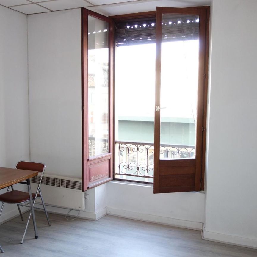 Location Appartement 1 pièce 18m² GRENOBLE 38000 - Photo 1