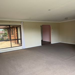 Four Bedrooms on Glenview - Photo 2