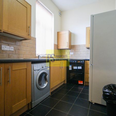 88-90 Meriden Street - Photo 3