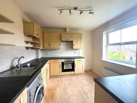 2 bedroom apartment to rent - Photo 2