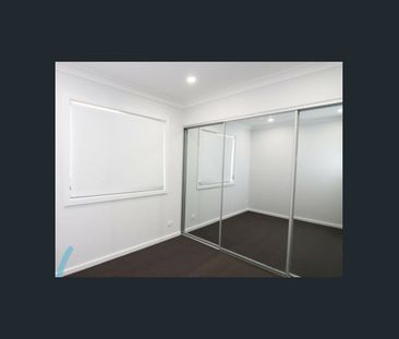 Modern Spacious Granny Flat - Photo 2
