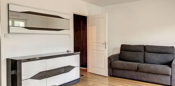 Appartement à louer - REIMS BOULEVARD HENRI VASNIER - Photo 2