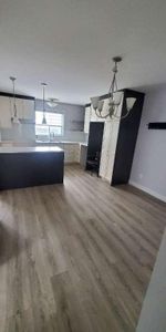Beau grand 5 1/2 à louer, 2 stationnements + rangement privé, dispo maintenant - Photo 4