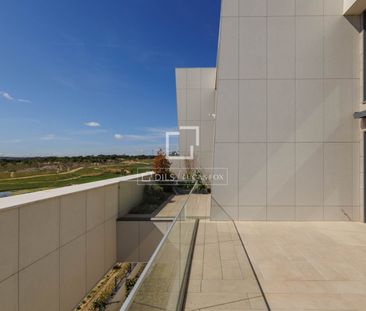 Exclusive 330-square-meter duplex penthouse for rent, featuring a s... - Photo 6