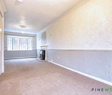 3 bedroom detached house to rent - Photo 3