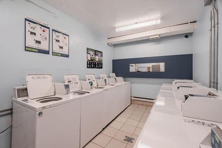 61 McEwen, Woodroffe - Lincoln Heights, Ottawa, ON - Photo 5