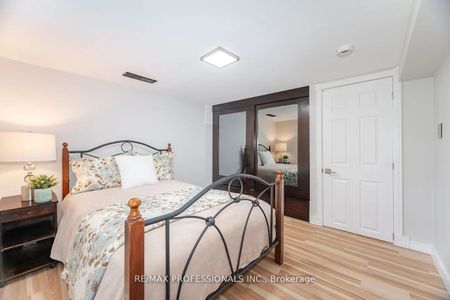 For Lease - 39 Old Oak Road Unit# Bsmt, Toronto, Ontario - Photo 4