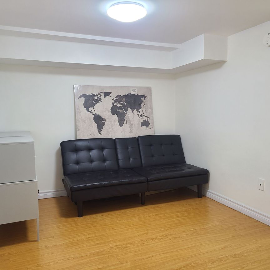 For Lease - 260 Taylor Mills N Drive, Richmond Hill, Ontario - Photo 1