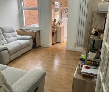 3 Bed Terraced House, Eldon Street, RG1 - Photo 1