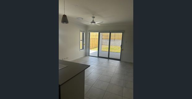 Stunning Family Home in a Highly Sought-After Kinma Valley - Photo 1