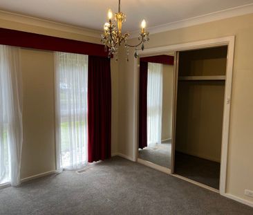 Large Family Home - Photo 3