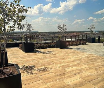 For Lease - 405 Dundas Street Unit# 103, Oakville, Ontario - Photo 4