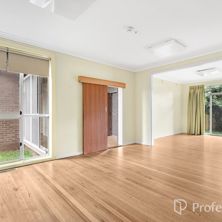 Spacious Family Living with Multiple Living Zones - Photo 1