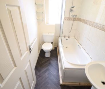2 Bedroom End Terraced House To Rent - Photo 6