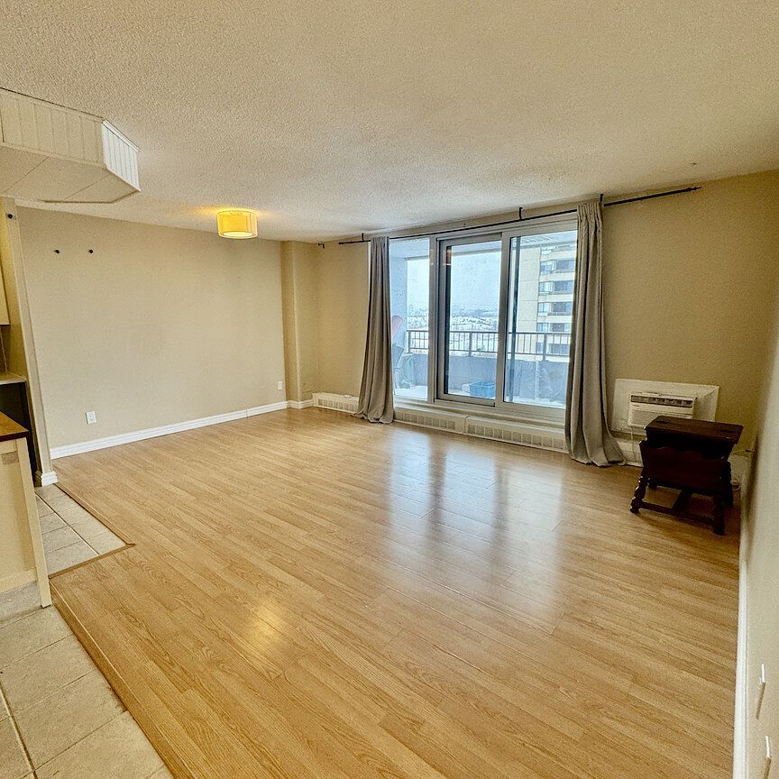 One bathroom condo at 1785 Frobisher Lane - Photo 1