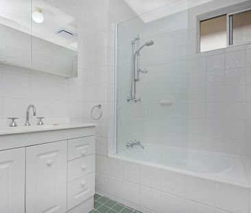 Charming Guildford Home - Photo 1