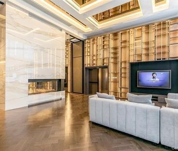 1288 Rue St Antoine O. - Photo 1