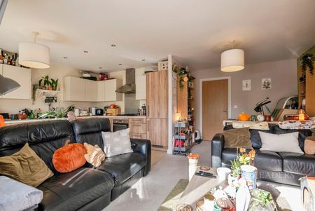 2 bedroom apartment to rent The Lane, Worcester, Worcestershire, WR1 - Photo 2