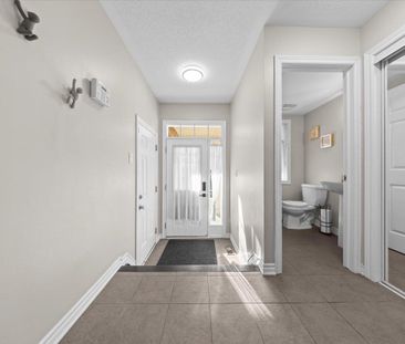 For Lease - 504 Broadleaf Street, Orleans - Cumberland and Area, On... - Photo 4