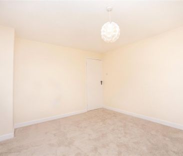 2 bedroom semi-detached house to rent - Photo 5