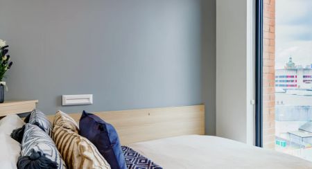 Classic 2 Bed Apartment - Photo 4