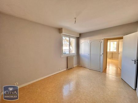 Location Appartement 3 pièces 66m² LAVAL 53000 - Photo 2