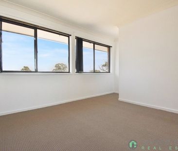 8/10 Barbers Road, Chester Hill, NSW 2162 - Photo 2