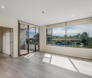 Modern Apartment in Mawson Central - Photo 1