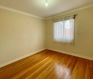 6 Rupert Street, Katoomba. - Photo 2