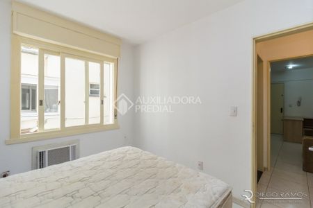Apartamento com 1 quarto e 40m² para alugar em Menino Deus, Porto Alegre. - Foto 4
