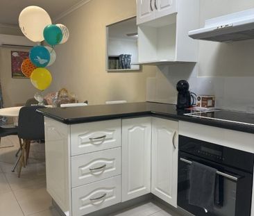 2 Bedroom 1 Bathroom : Furnished Unit : Close to Beach - Photo 3