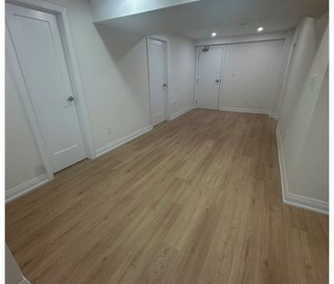 For Lease - 18 Hullen Crescent Unit# Lower level, Toronto, Ontario - Photo 5