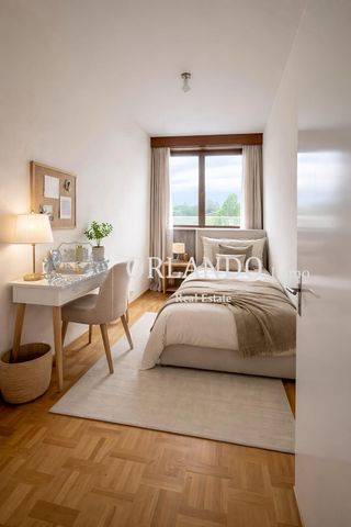 Lease renewal – 5-room apartment with balconies - Photo 2