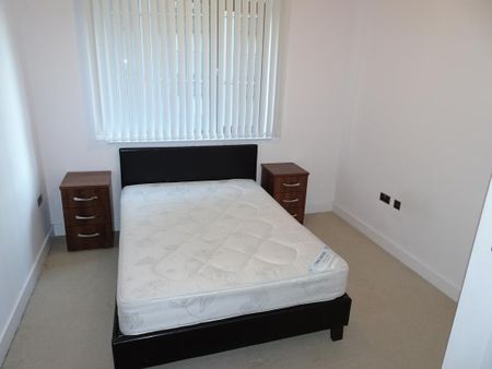 2 bedroom apartment to rent - Photo 3