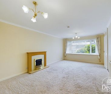 Lancaster Court, Lydney - Photo 2