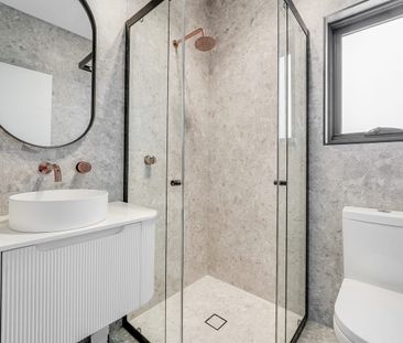 Near New 2 Bedroom Granny Flat - Access via Chelsea Circuit - Photo 3